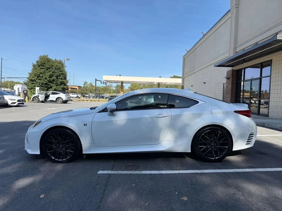 2016 Lexus RC - Image 3 of 19