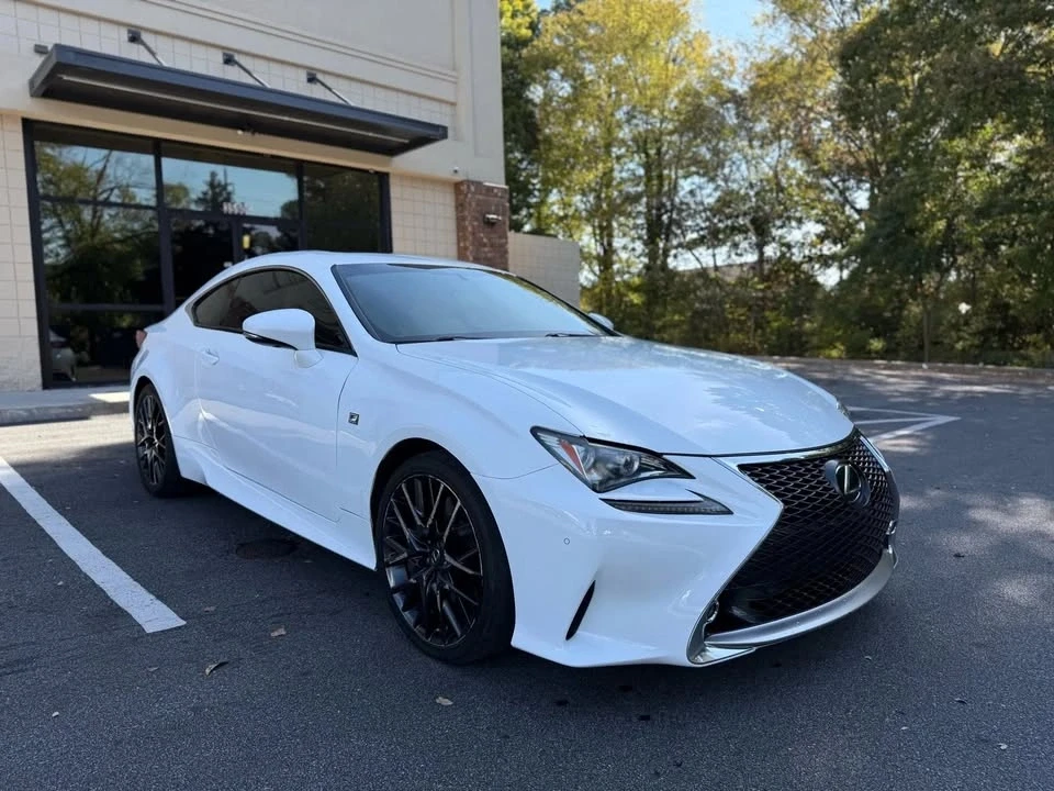 2016 Lexus RC - Image 2 of 19