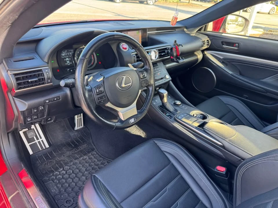 2016 Lexus RC - Image 12 of 20