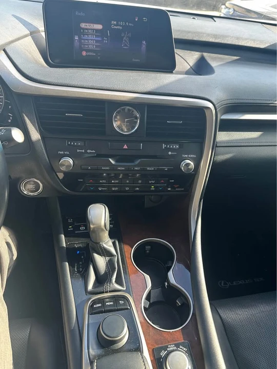 2016 Lexus RX 4th Gen - Image 13 of 15