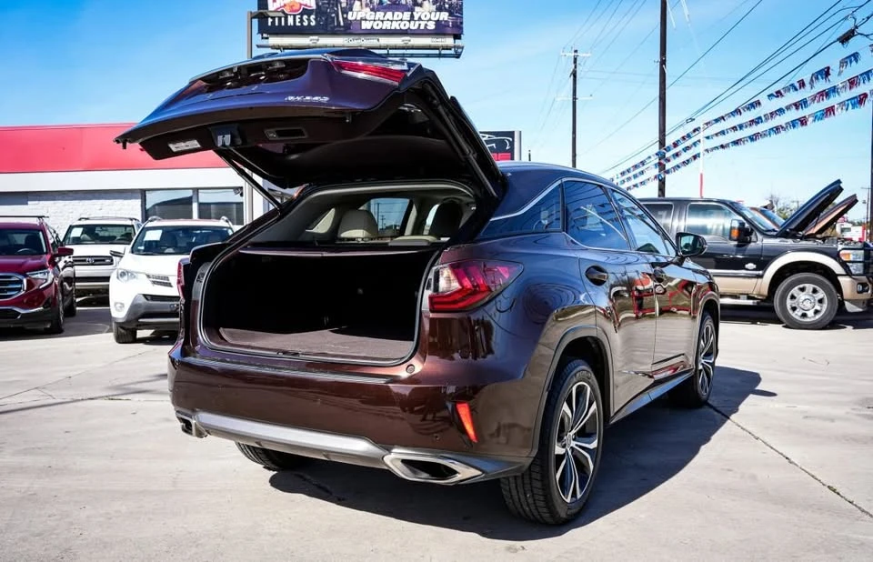 2016 Lexus RX 4th Gen - Image 6 of 11