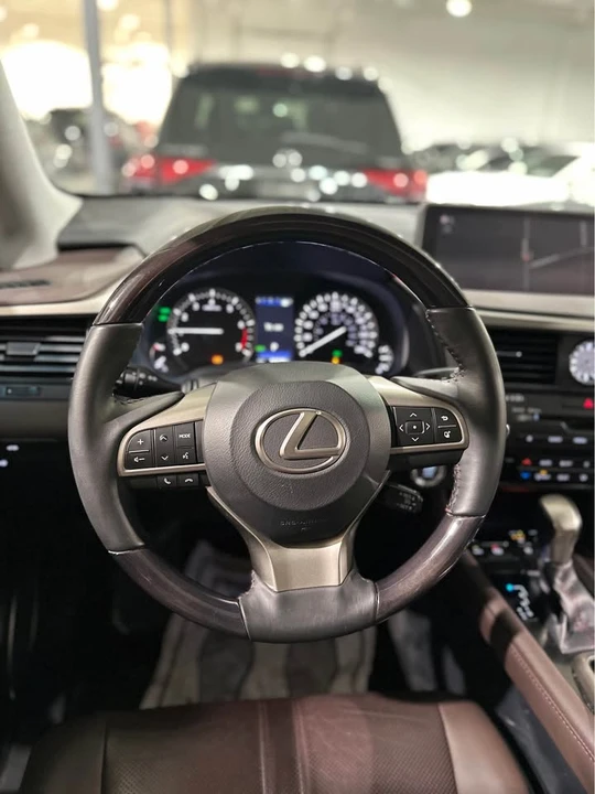 2016 Lexus RX 4th Gen - Image 5 of 9