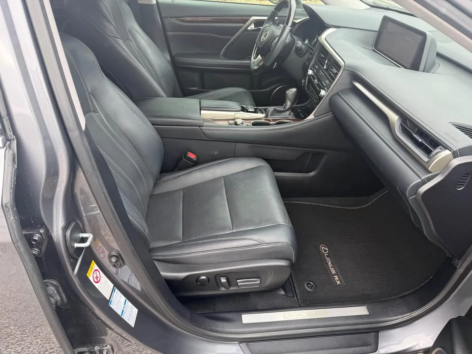 2016 Lexus RX 4th Gen - Image 9 of 12