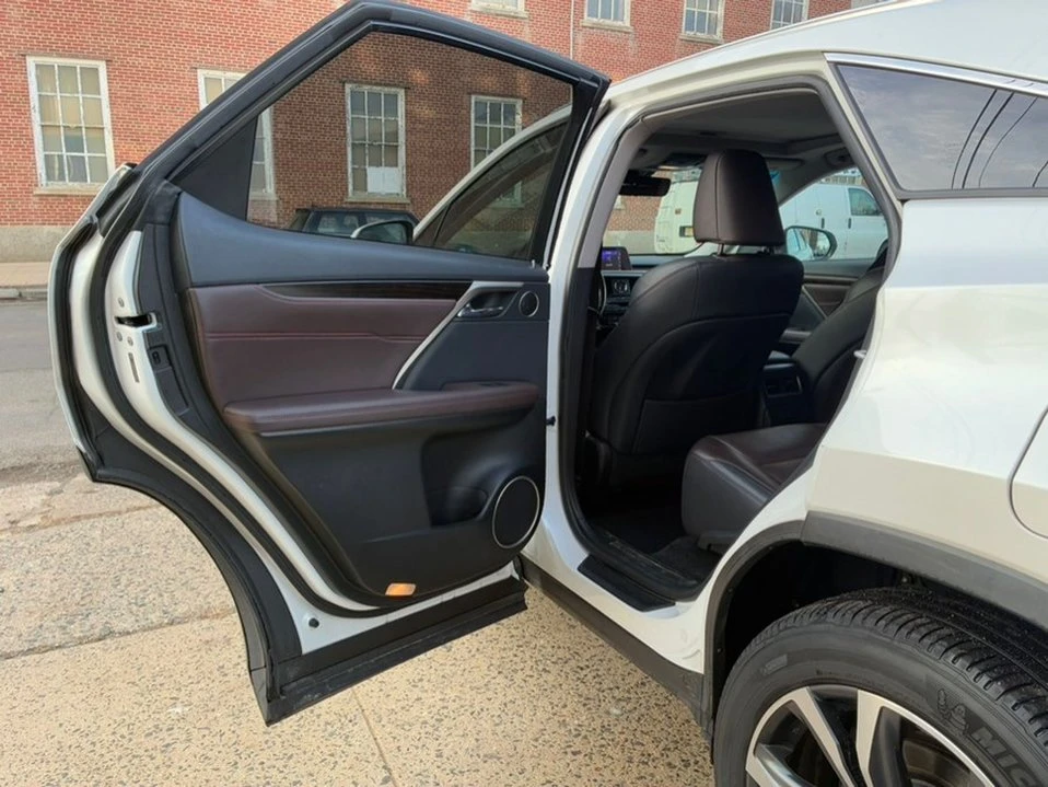 2016 Lexus RX 4th Gen - Image 11 of 19