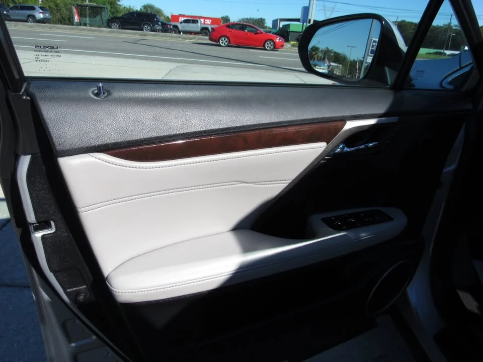 2016 Lexus RX 4th Gen - Image 10 of 19