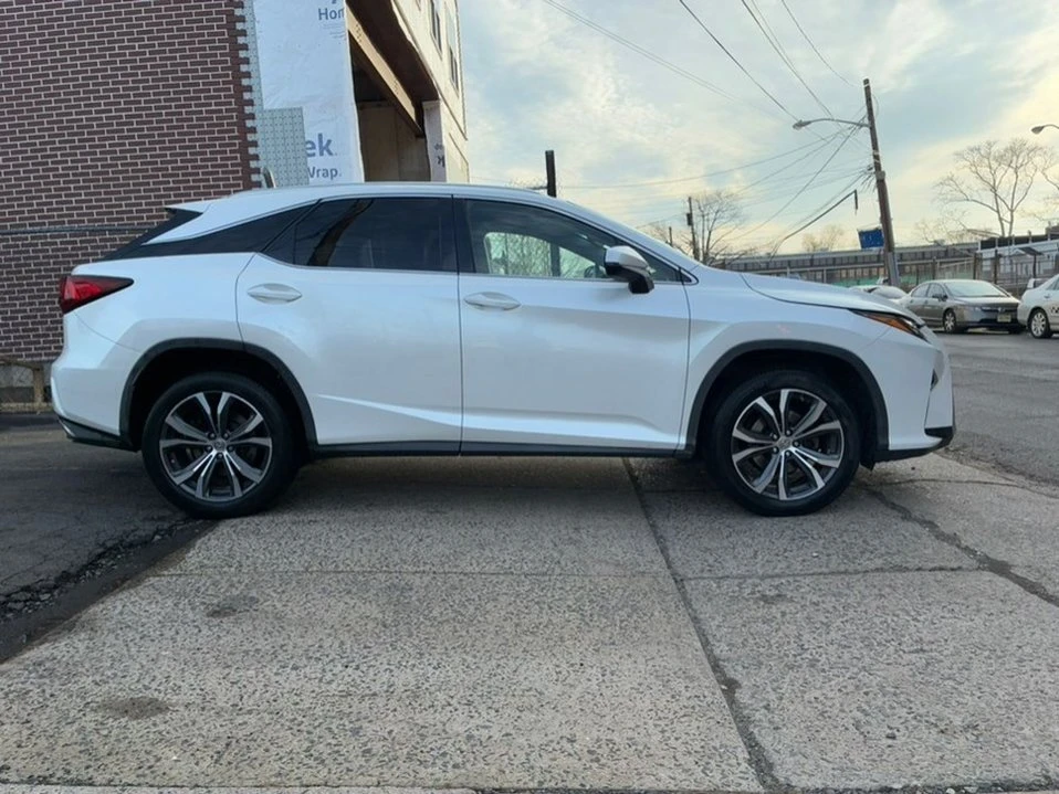 2016 Lexus RX 4th Gen - Image 9 of 19