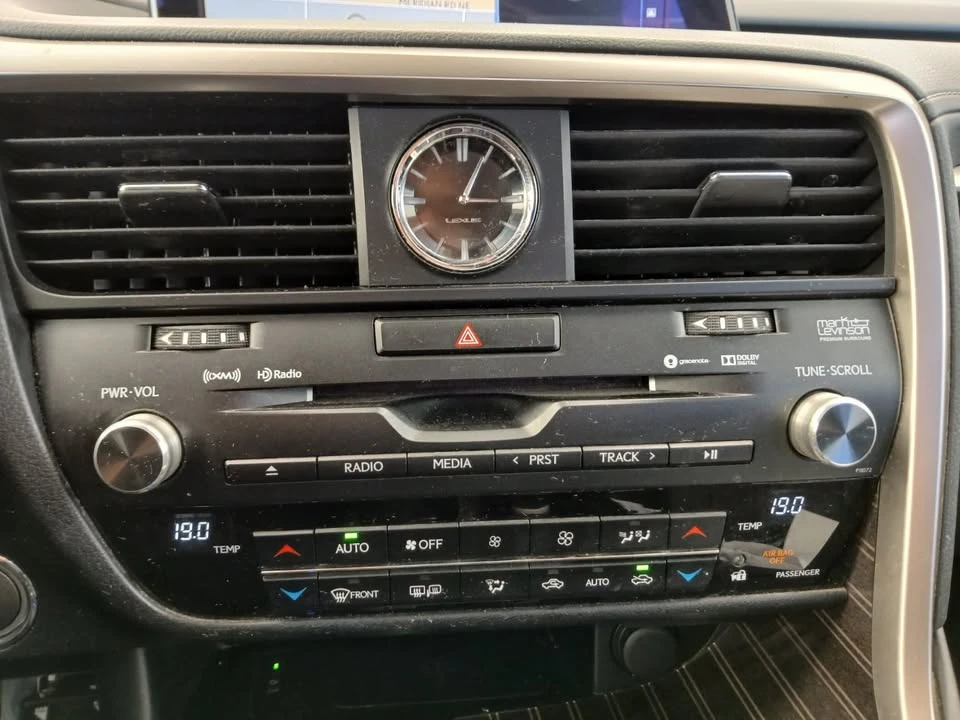 2016 Lexus RX 4th Gen - Image 13 of 18
