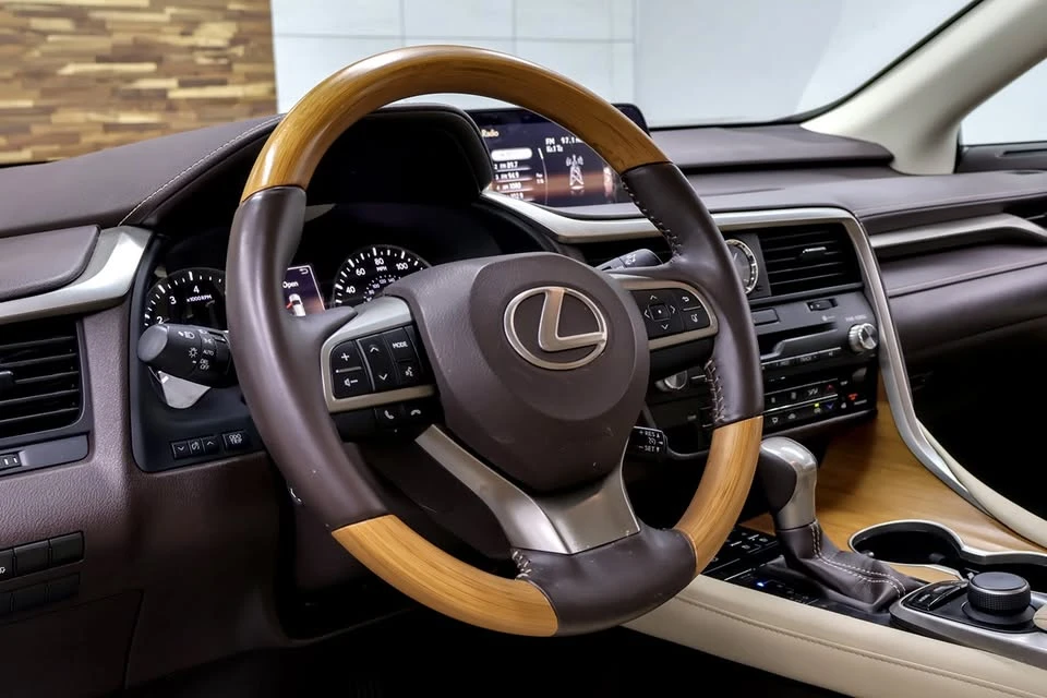 2016 Lexus RX 4th Gen - Image 13 of 20