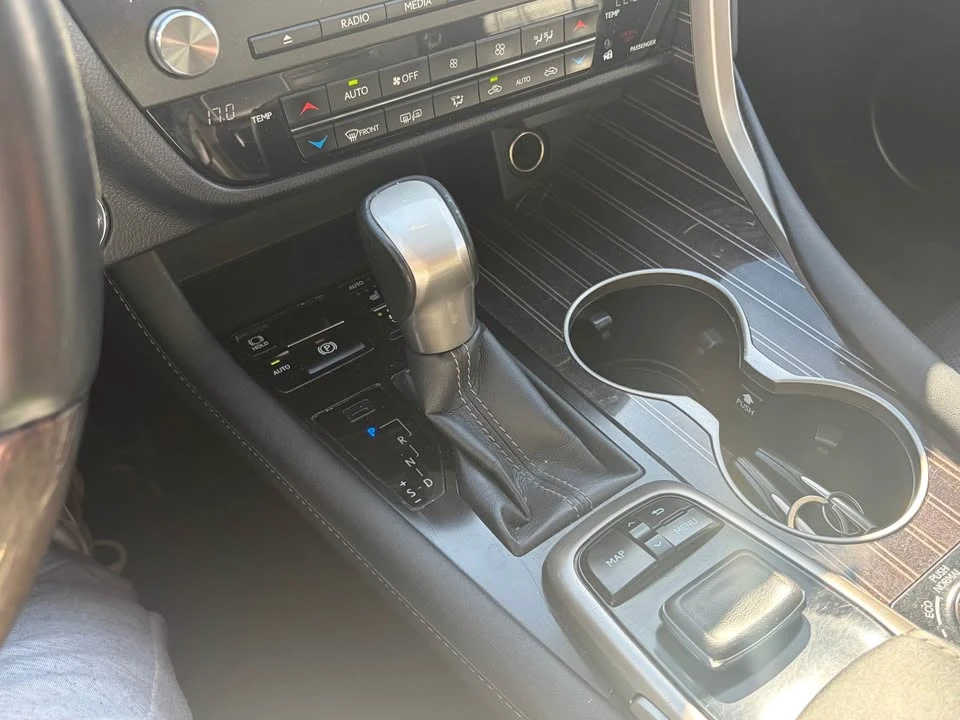 2016 Lexus RX 4th Gen - Image 11 of 12