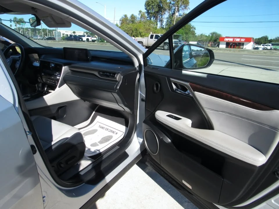 2016 Lexus RX 4th Gen - Image 14 of 16