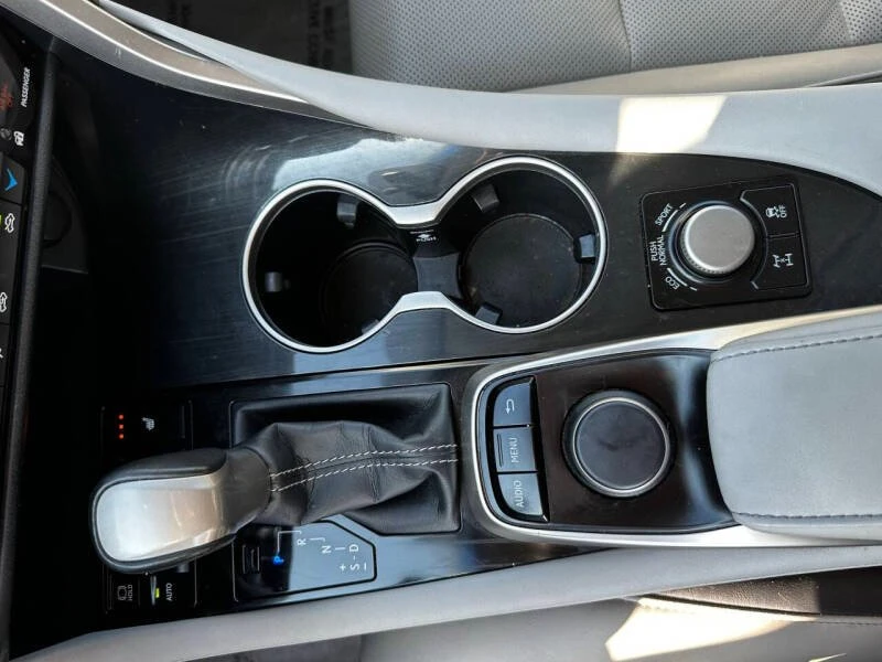 2016 Lexus RX 4th Gen - Image 15 of 16