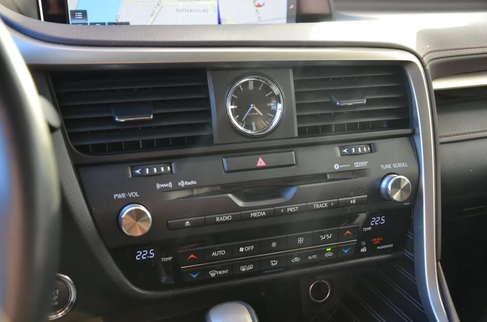 2016 Lexus RX 4th Gen - Image 15 of 17