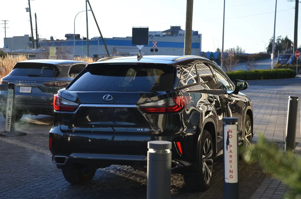 2016 Lexus RX 4th Gen - Image 7 of 17