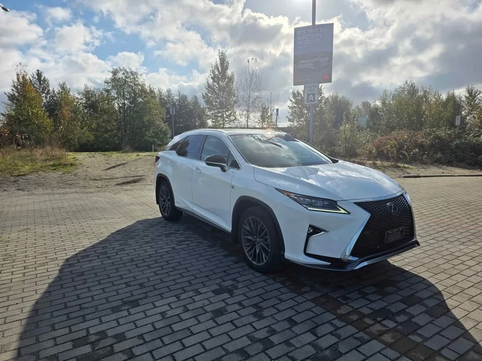2016 Lexus RX 4th Gen - Image 2 of 15