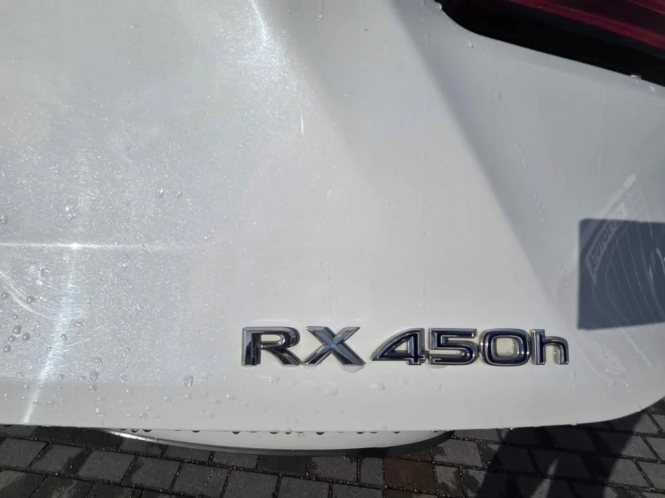 2016 Lexus RX 4th Gen - Image 9 of 15