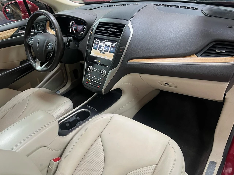 2016 Lincoln MKC - Image 11 of 21