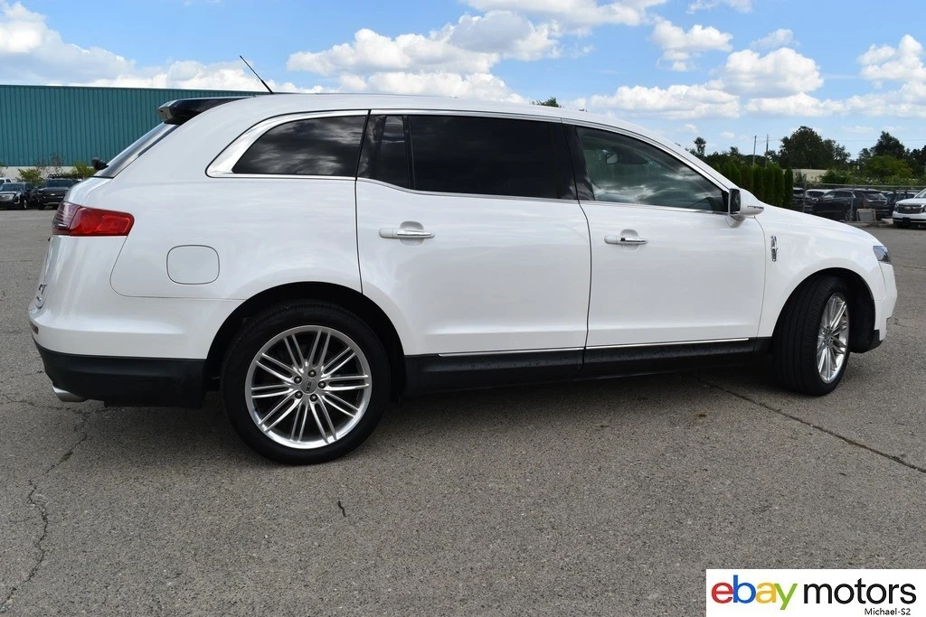 2016 Lincoln MKT - Image 4 of 21