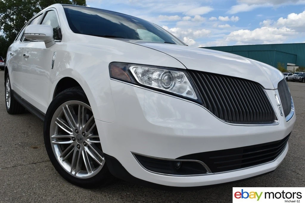 2016 Lincoln MKT - Image 2 of 21