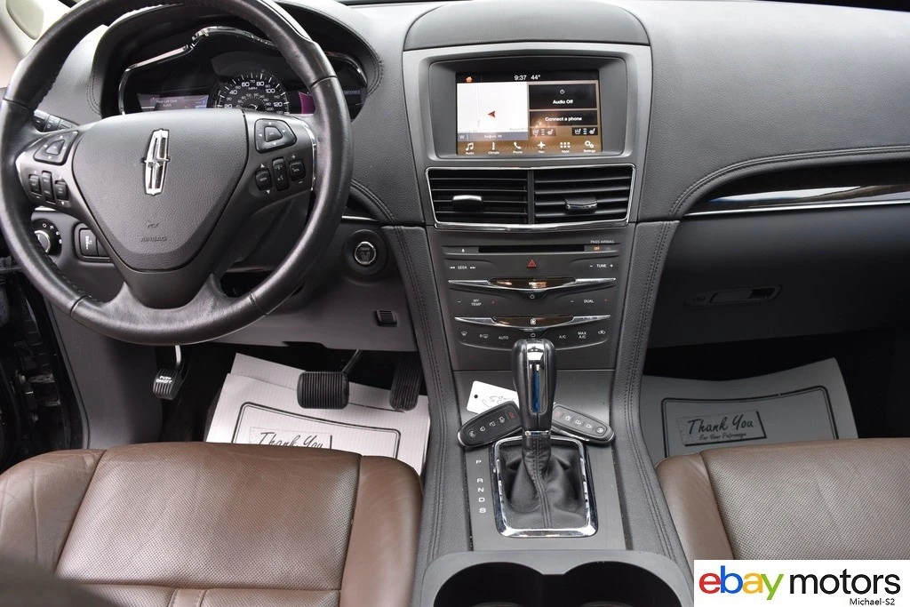 2016 Lincoln MKT - Image 15 of 21