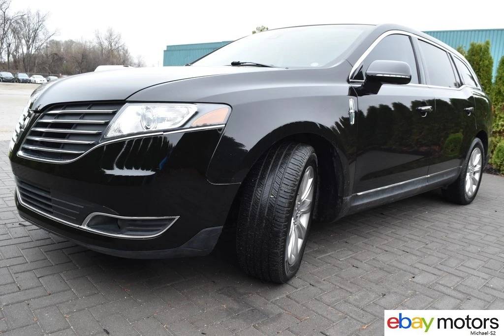 2016 Lincoln MKT - Image 9 of 21