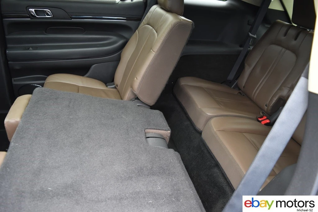 2016 Lincoln MKT - Image 14 of 21