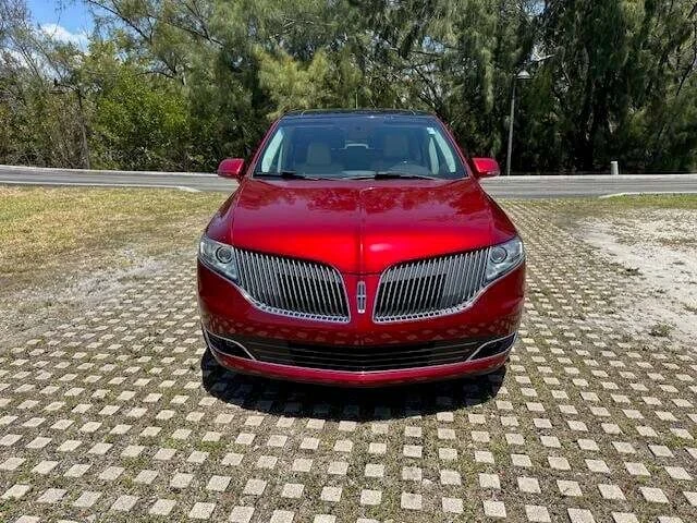 2016 Lincoln MKT - Image 3 of 21