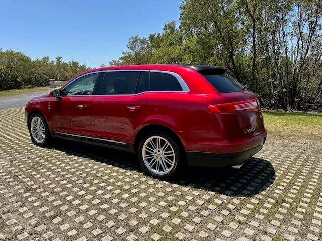 2016 Lincoln MKT - Image 7 of 21