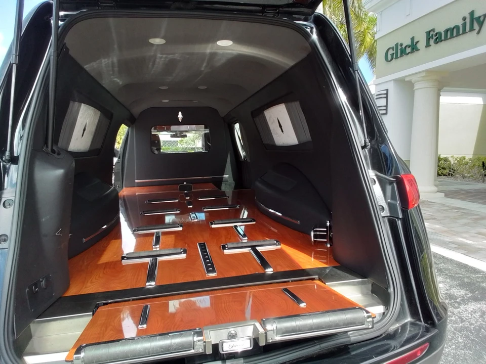2016 Lincoln MKT - Image 13 of 28