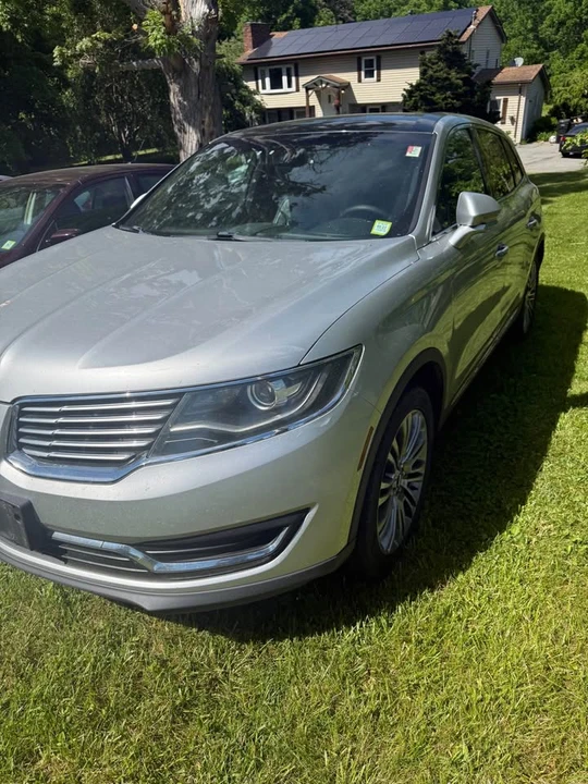 2016 Lincoln MKX - Image 2 of 5