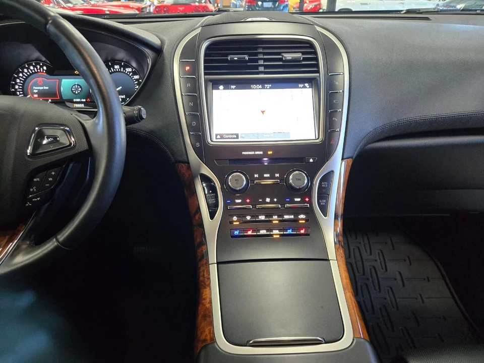 2016 Lincoln MKX - Image 13 of 16