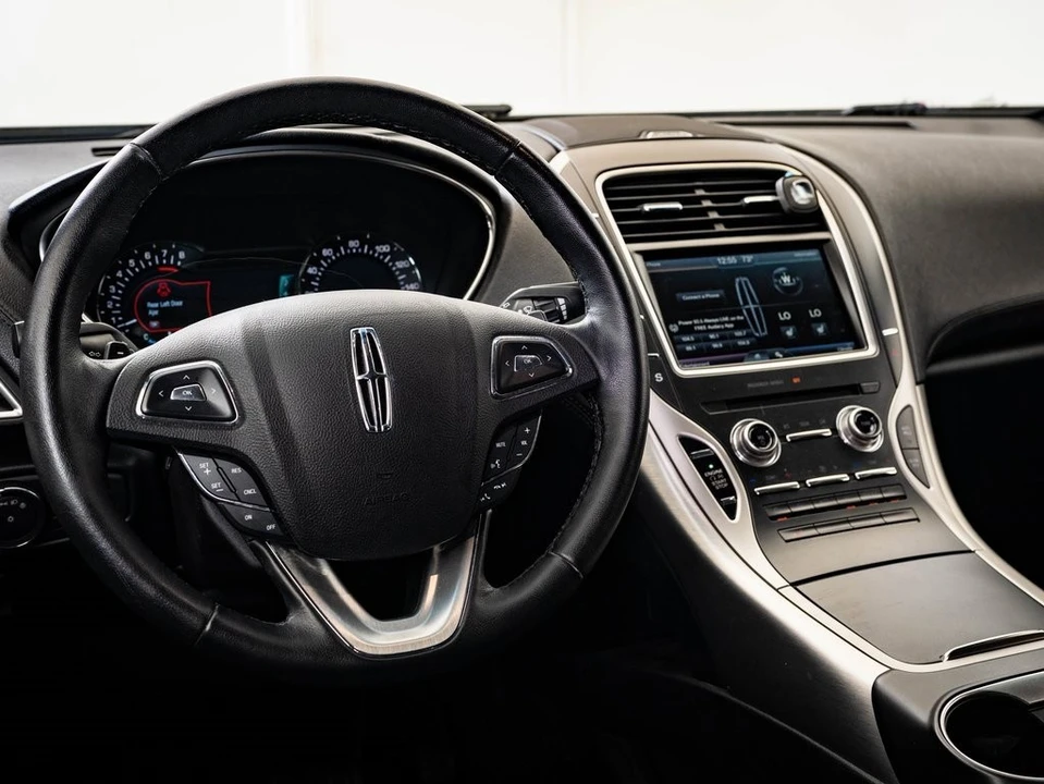 2016 Lincoln MKX - Image 4 of 21
