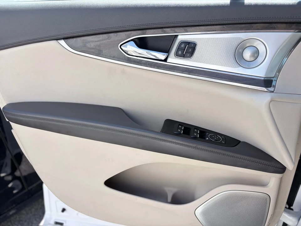 2016 Lincoln MKX - Image 6 of 7