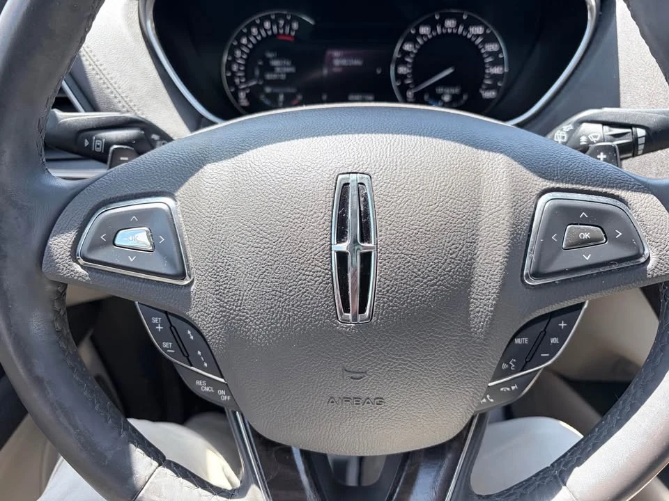 2016 Lincoln MKX - Image 5 of 7