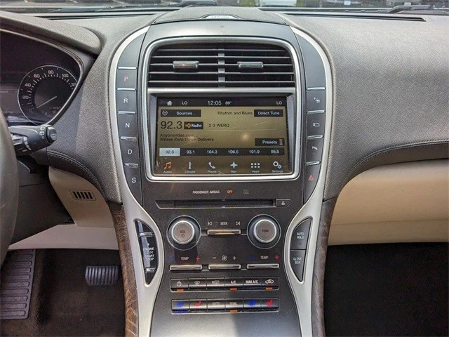 2016 Lincoln MKX - Image 16 of 21