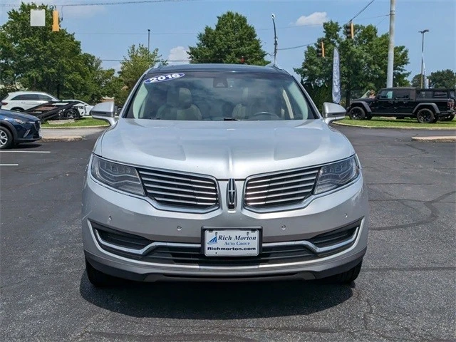 2016 Lincoln MKX - Image 9 of 12