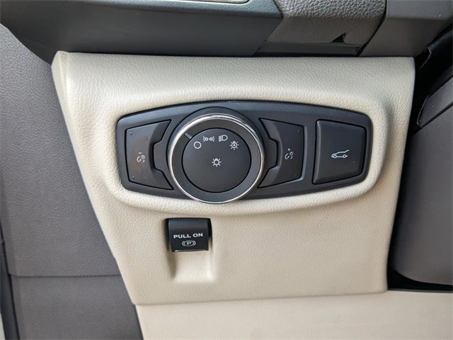 2016 Lincoln MKX - Image 19 of 21