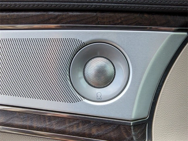 2016 Lincoln MKX - Image 18 of 21
