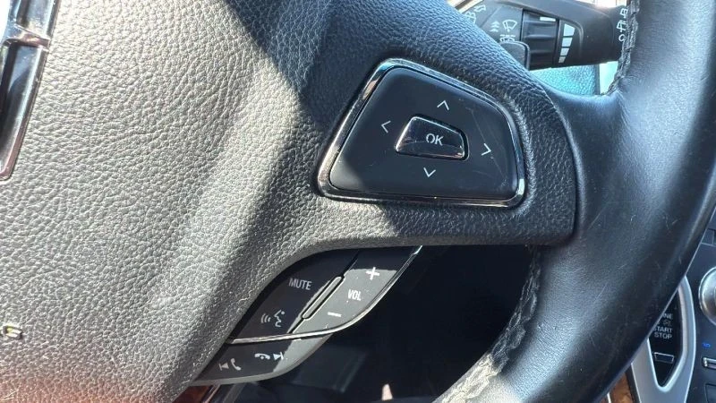 2016 Lincoln MKX - Image 11 of 12