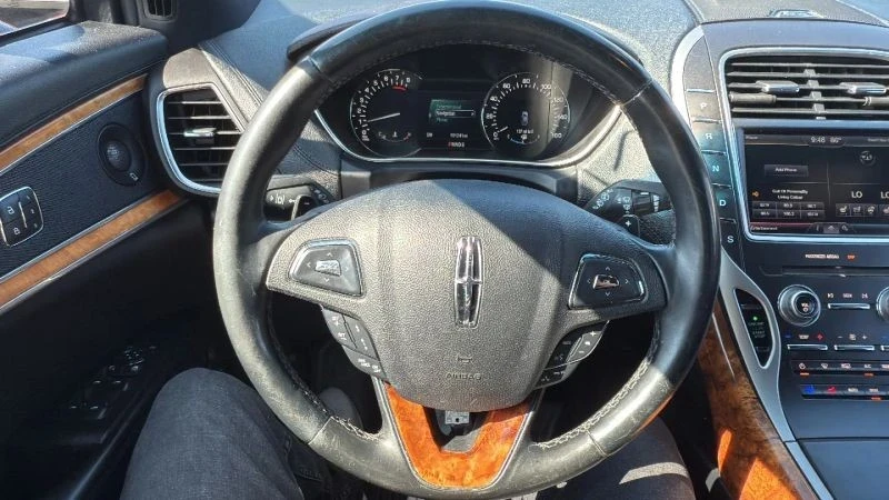 2016 Lincoln MKX - Image 10 of 12