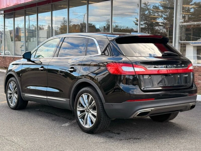 2016 Lincoln MKX - Image 9 of 12