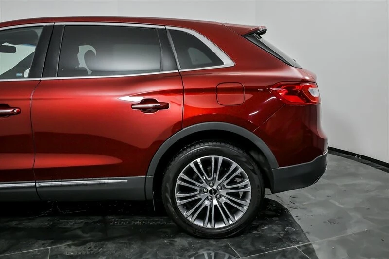 2016 Lincoln MKX - Image 8 of 21