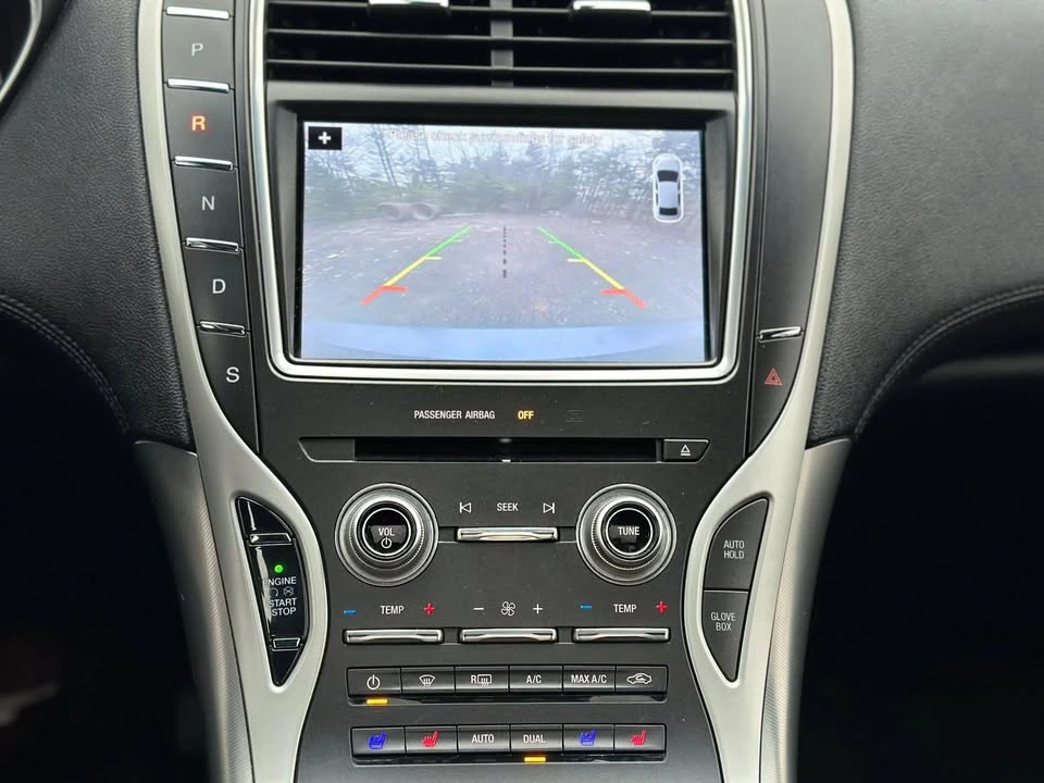 2016 Lincoln MKX - Image 17 of 19