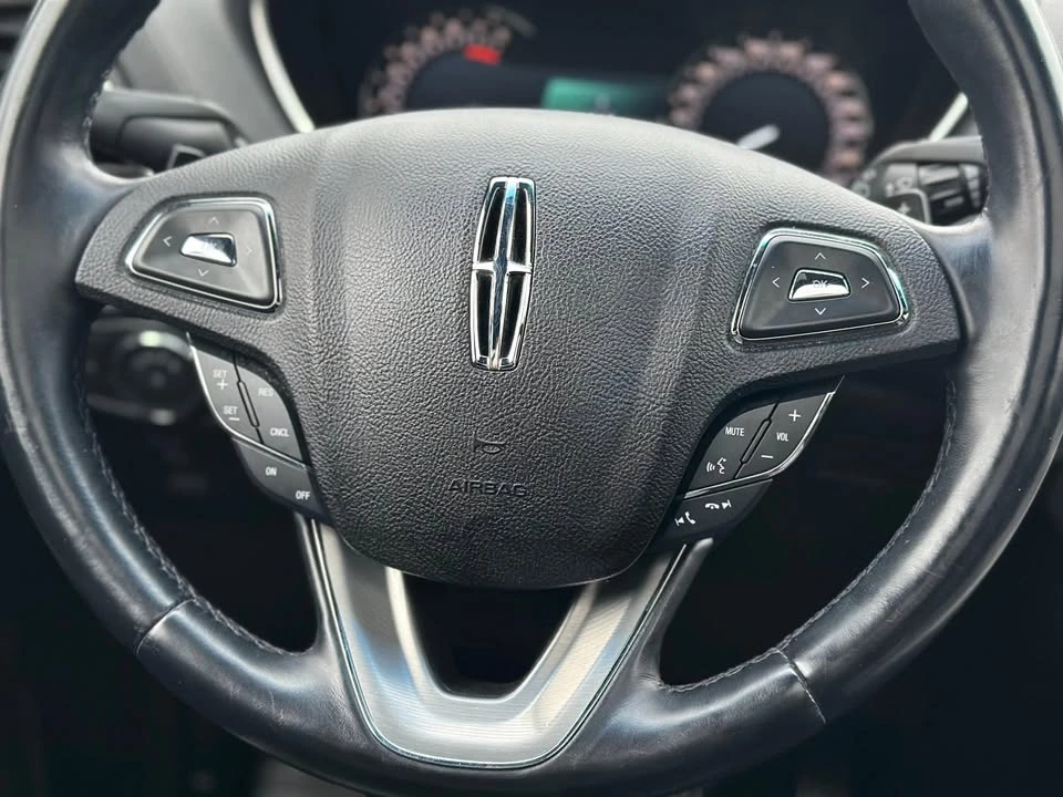 2016 Lincoln MKX - Image 15 of 19