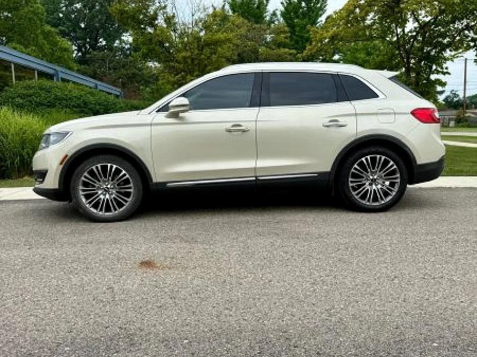 2016 Lincoln MKX - Image 7 of 21