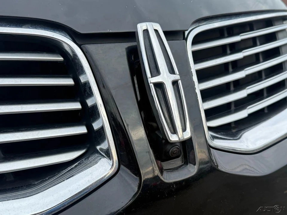 2016 Lincoln MKX - Image 13 of 21