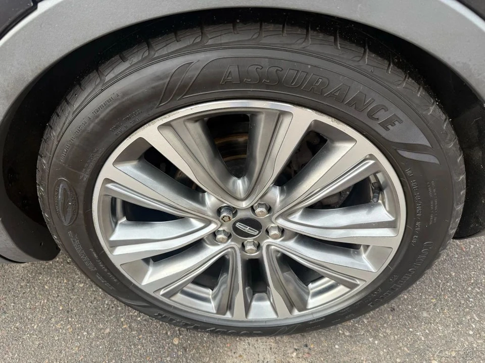 2016 Lincoln MKX - Image 10 of 12