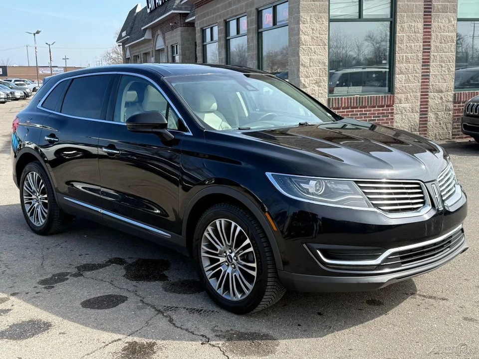 2016 Lincoln MKX - Image 3 of 12