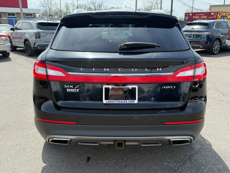 2016 Lincoln MKX - Image 4 of 12