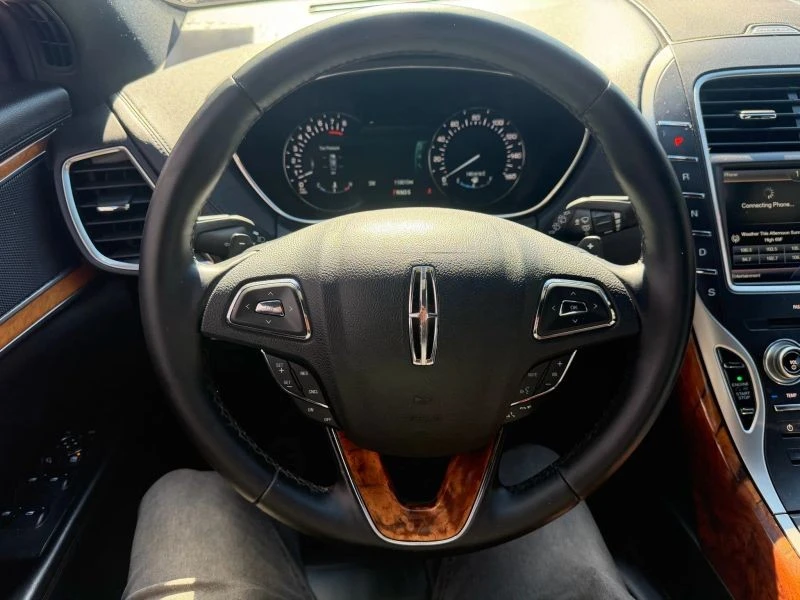 2016 Lincoln MKX - Image 10 of 12