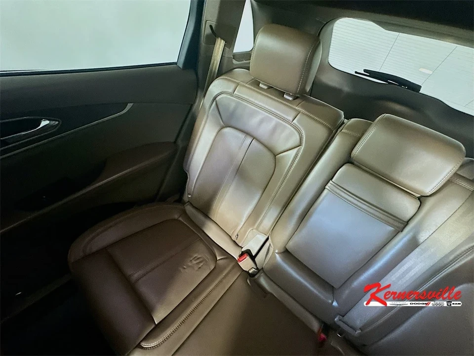 2016 Lincoln MKX - Image 12 of 21